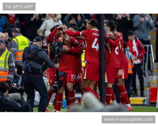 曼城2-0战胜狼队，新援塞门约即插即用展现价值